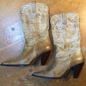 Womens Charlie horse cowboy boots by Lucchese 8
